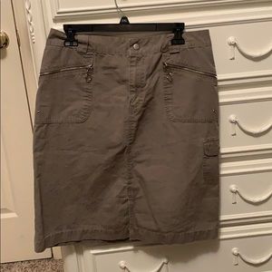 Cool, Army green skirt